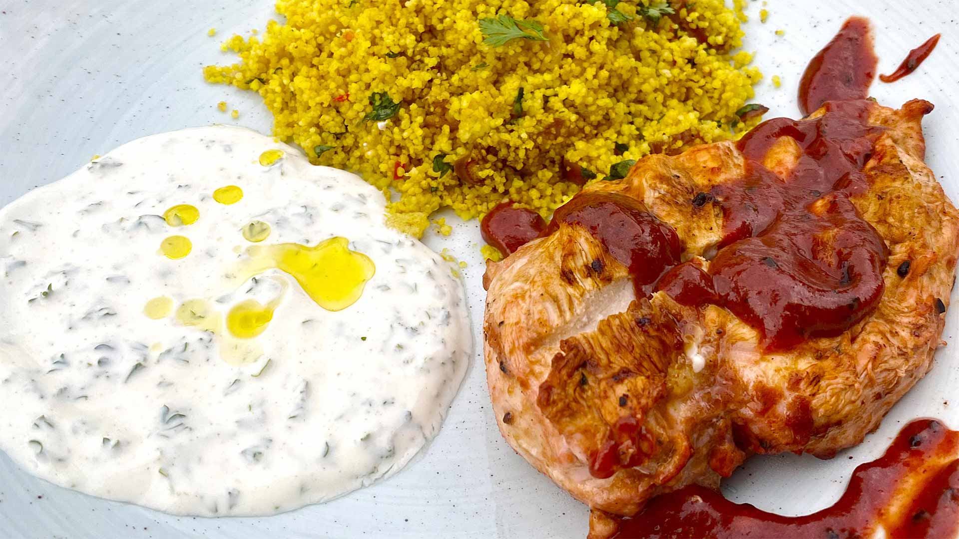 Rezepte zum Grillen gegrillte Hähnchenbrust mit Grillsauce MorocnRoll BBQ Sauce Rezepte zum Grillen gegrillte Hähnchenbrust mit Grillsauce MorocnRoll BBQ Sauce